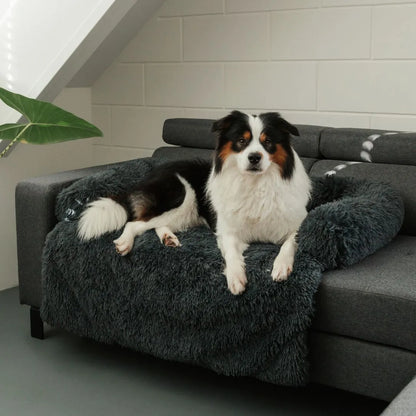 MrFluffyFriend™ - Fluffy Couch Cover for Dogs and Cats