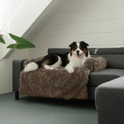 MrFluffyFriend™ - Fluffy Couch Cover for Dogs and Cats